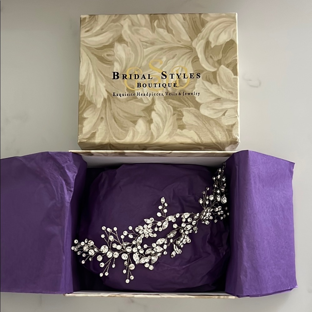 Bridal Styles Boutique Crystal Hairpiece
